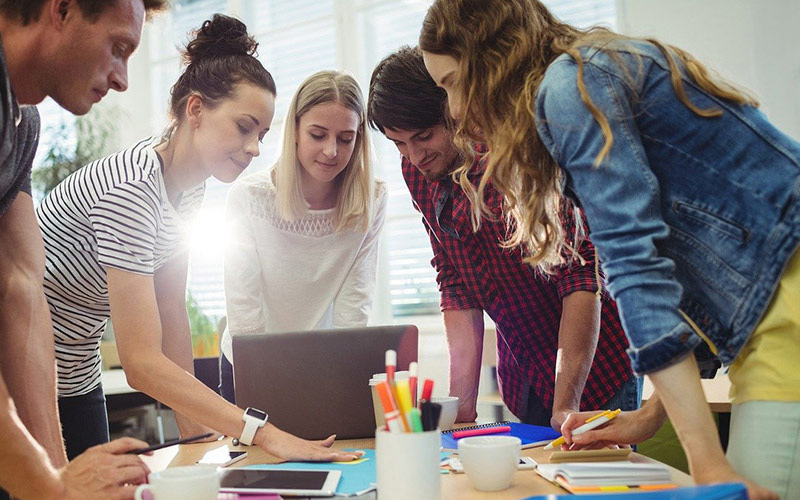 Nuestro sistema educativo y sus responsables han tenido que realizar transformaciones muy profundas en muy poco tiempo.